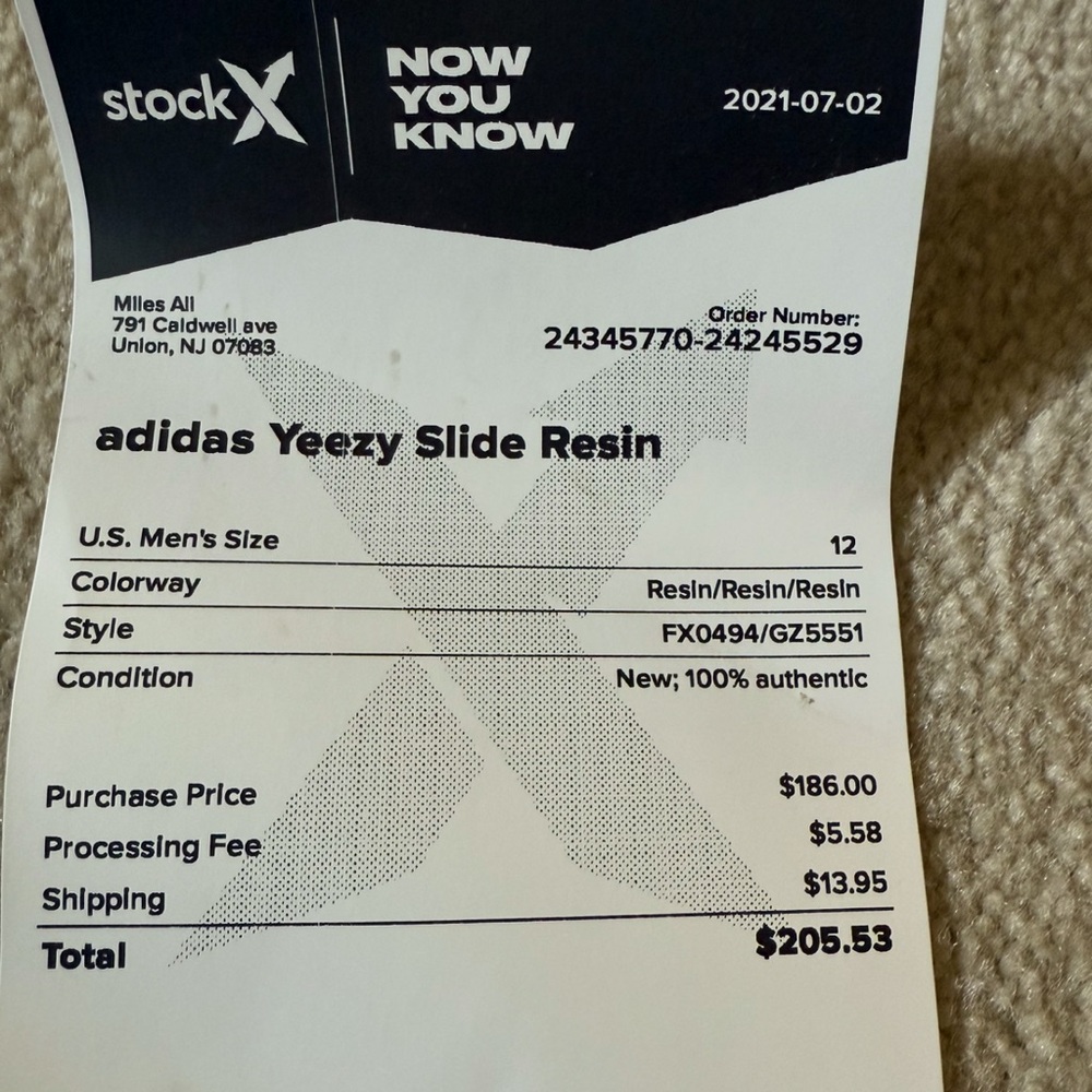 Yeezy Slides ‘Resin’ - Picture 4 of 4